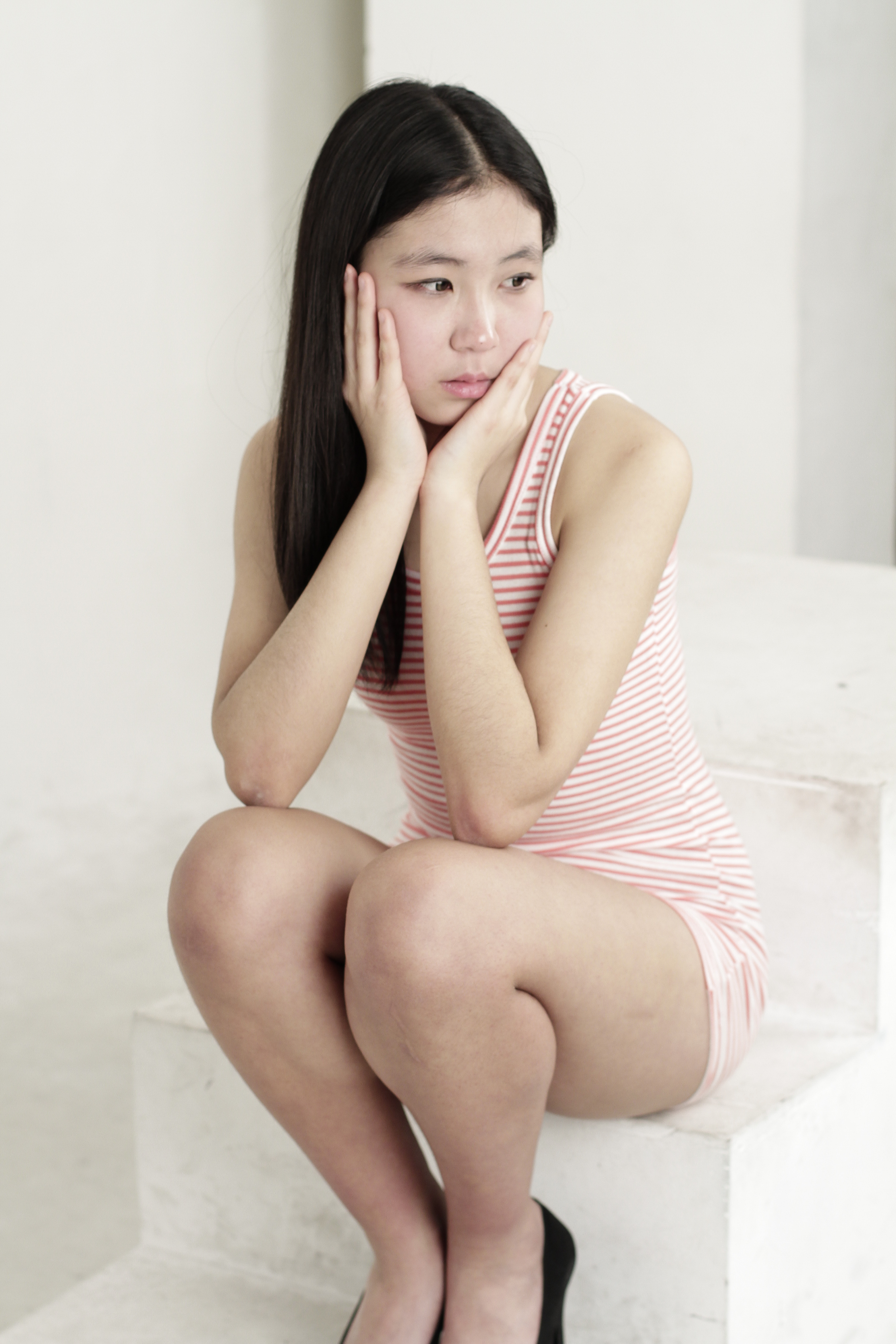 미분류 / 다래 2.27G 1078p